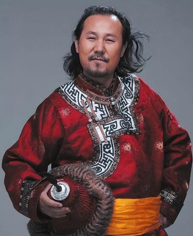 央视中秋晚会主持人官宣！5人只有谢娜一个被换掉，原因很简单